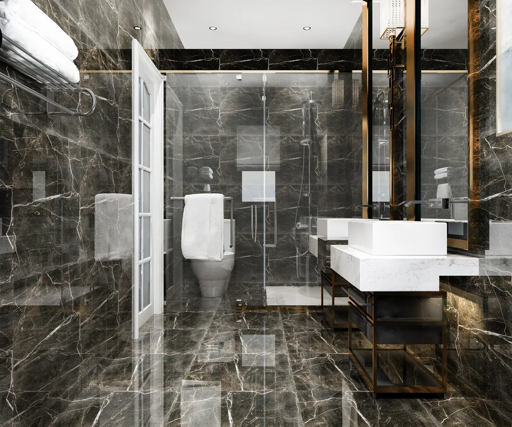 Mermer kaplamalı özel tasarım banyo